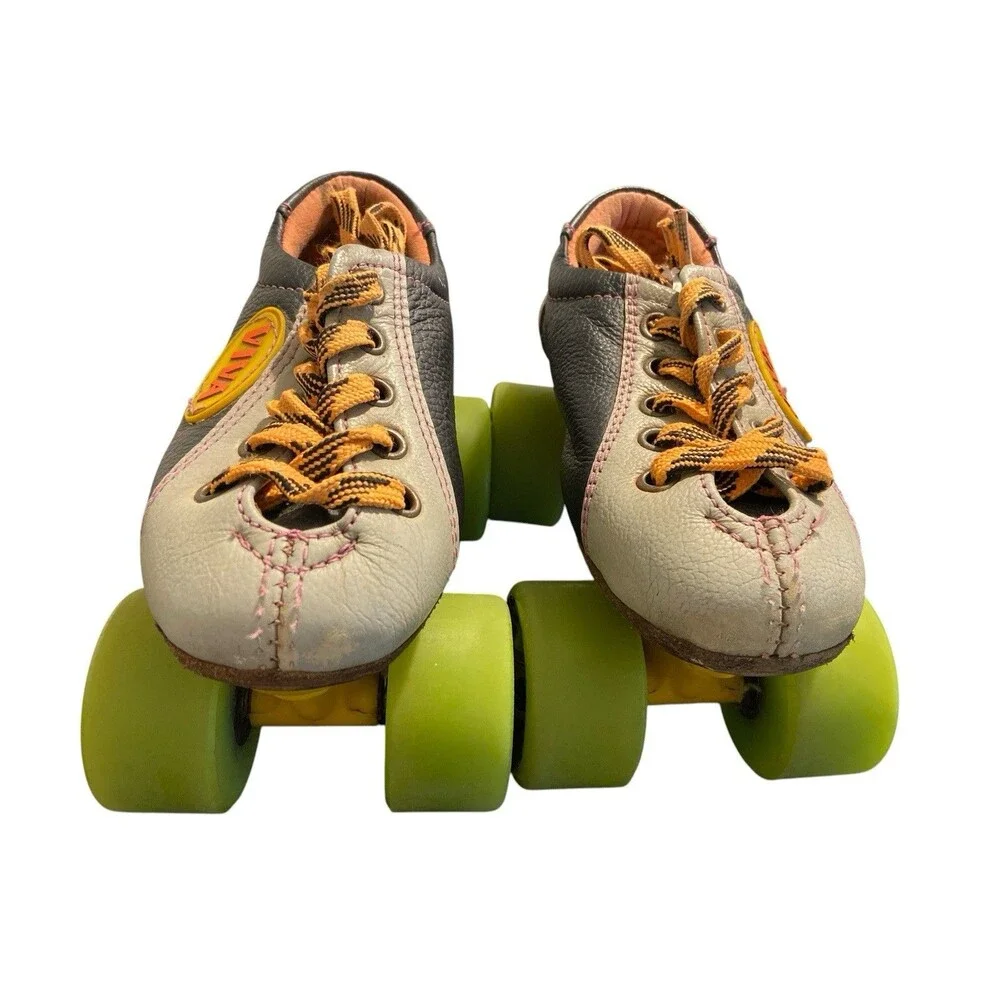 Vintage‎ Viva 4.6 Roll Skates Leather Toddler Boy/Girl Size 1